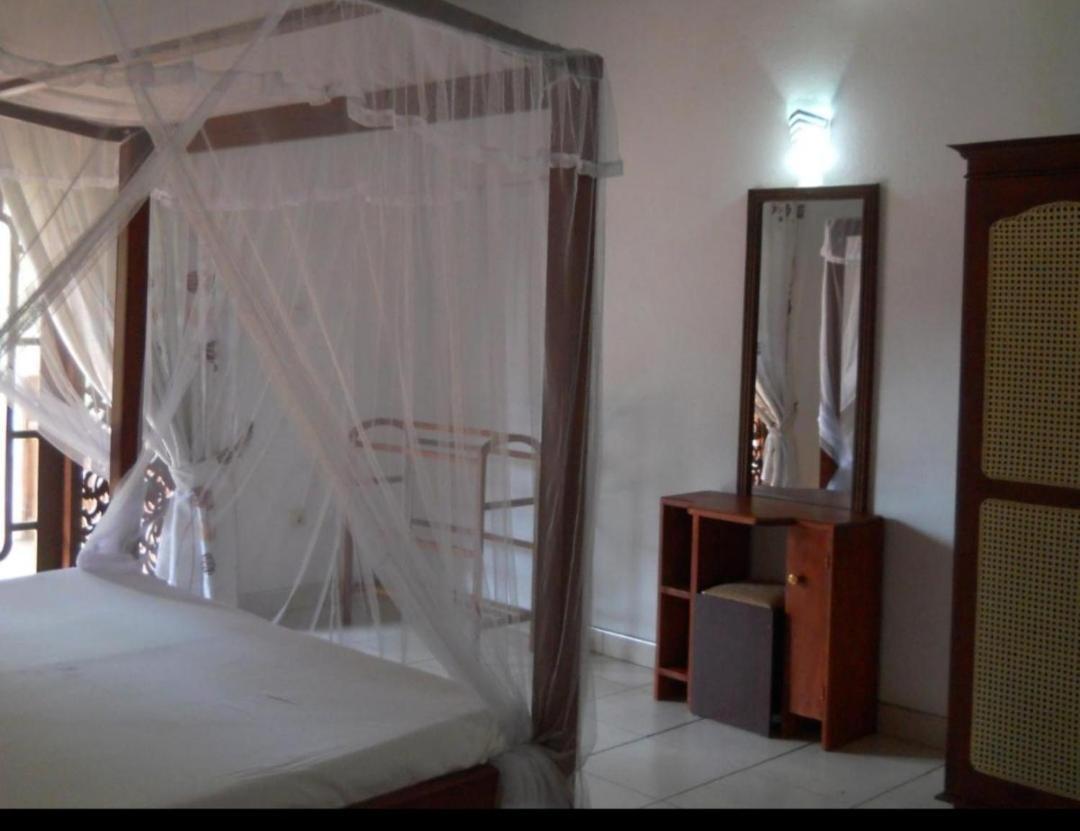 Doppelzimmer mit Balkon